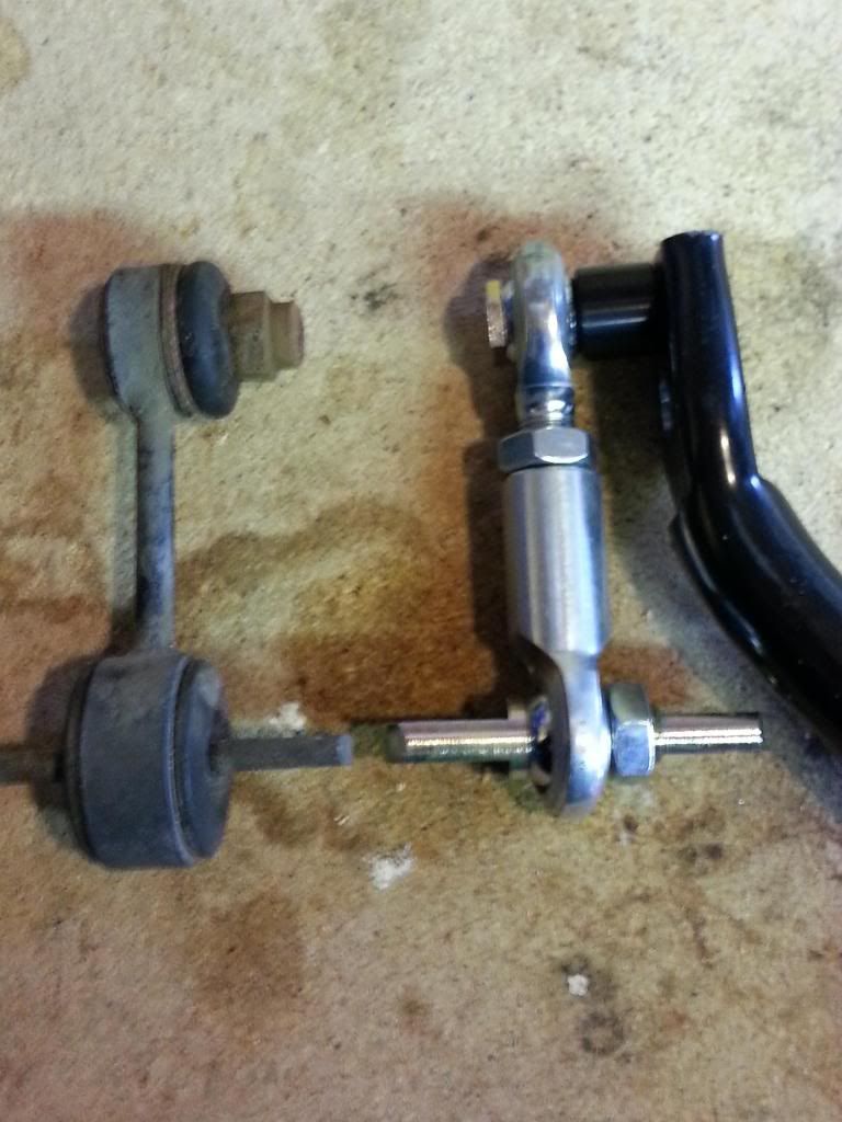 B6 A4 DIY 034 Motorsport Rear Sway Bar and Adjustable End Links Install