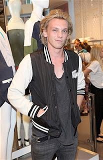 twilight saga, crep�sculo,robert pattinson,promo��o,design