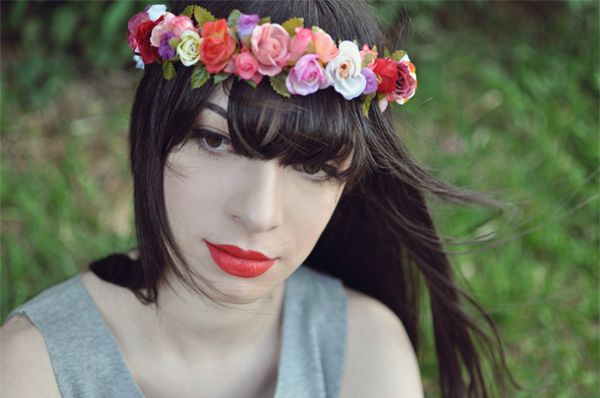 como usar tiara de flores look