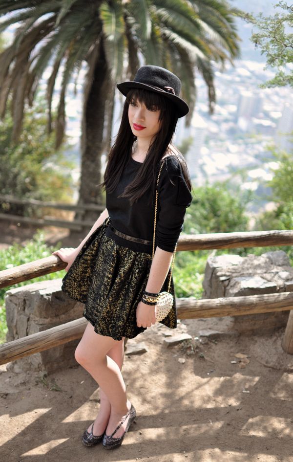 look vestido e chapéu