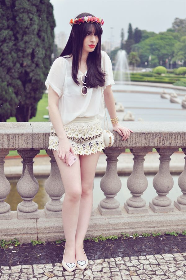 look total white
