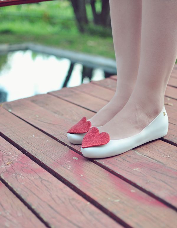 melissa sweet love nos pés