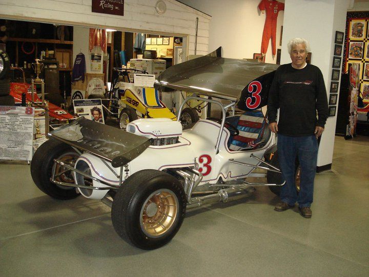 155337_1622074403329_1469623_n_zps6302d5