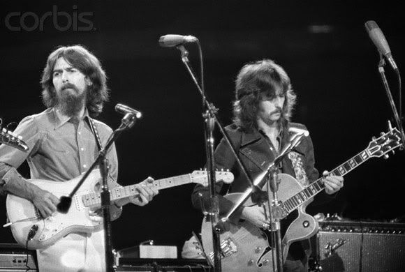 George Harrison & Eric Clapton While My Guitar Gently Weeps